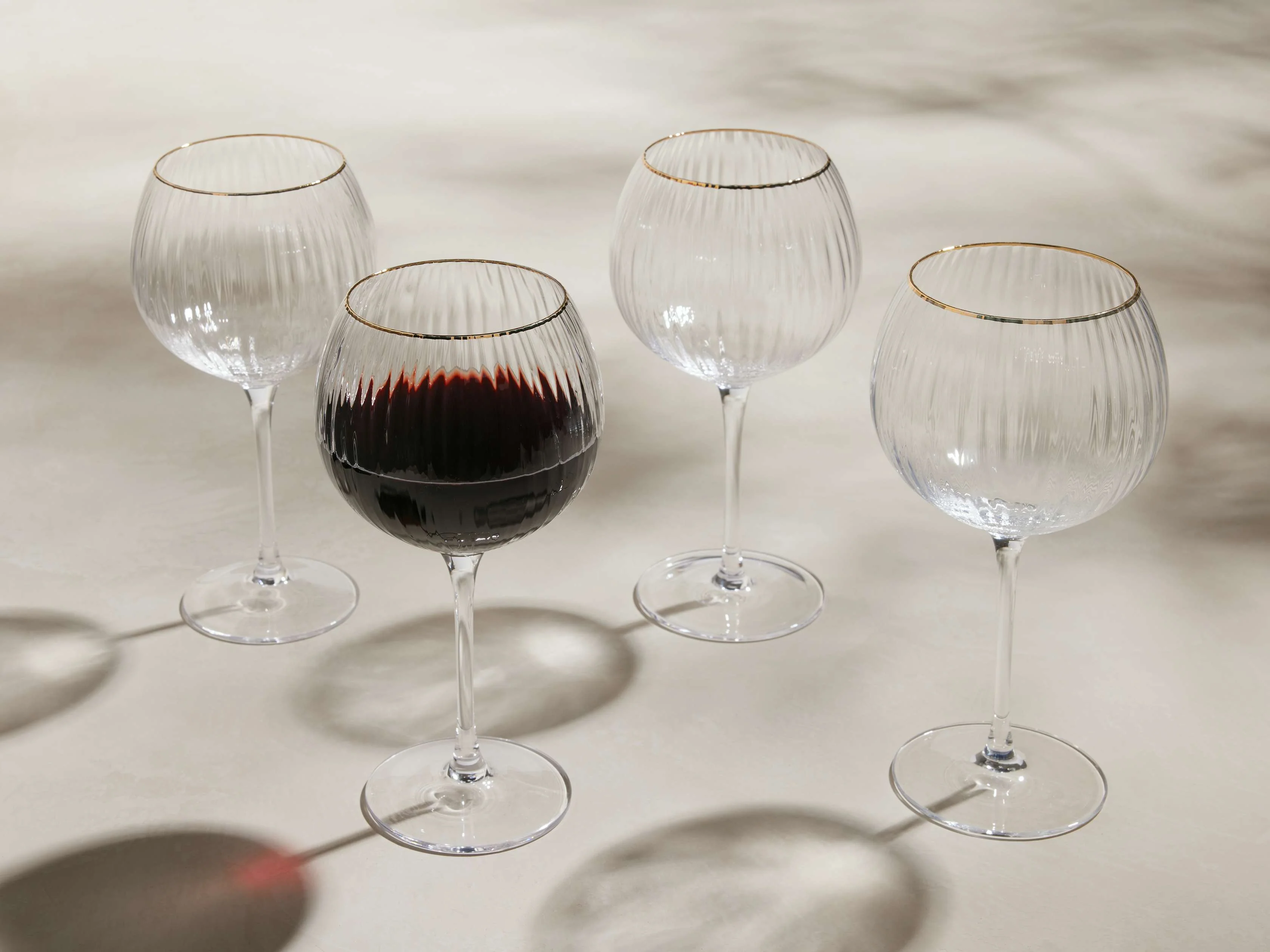 Anisa Red Wine Glasses (Set of 4)