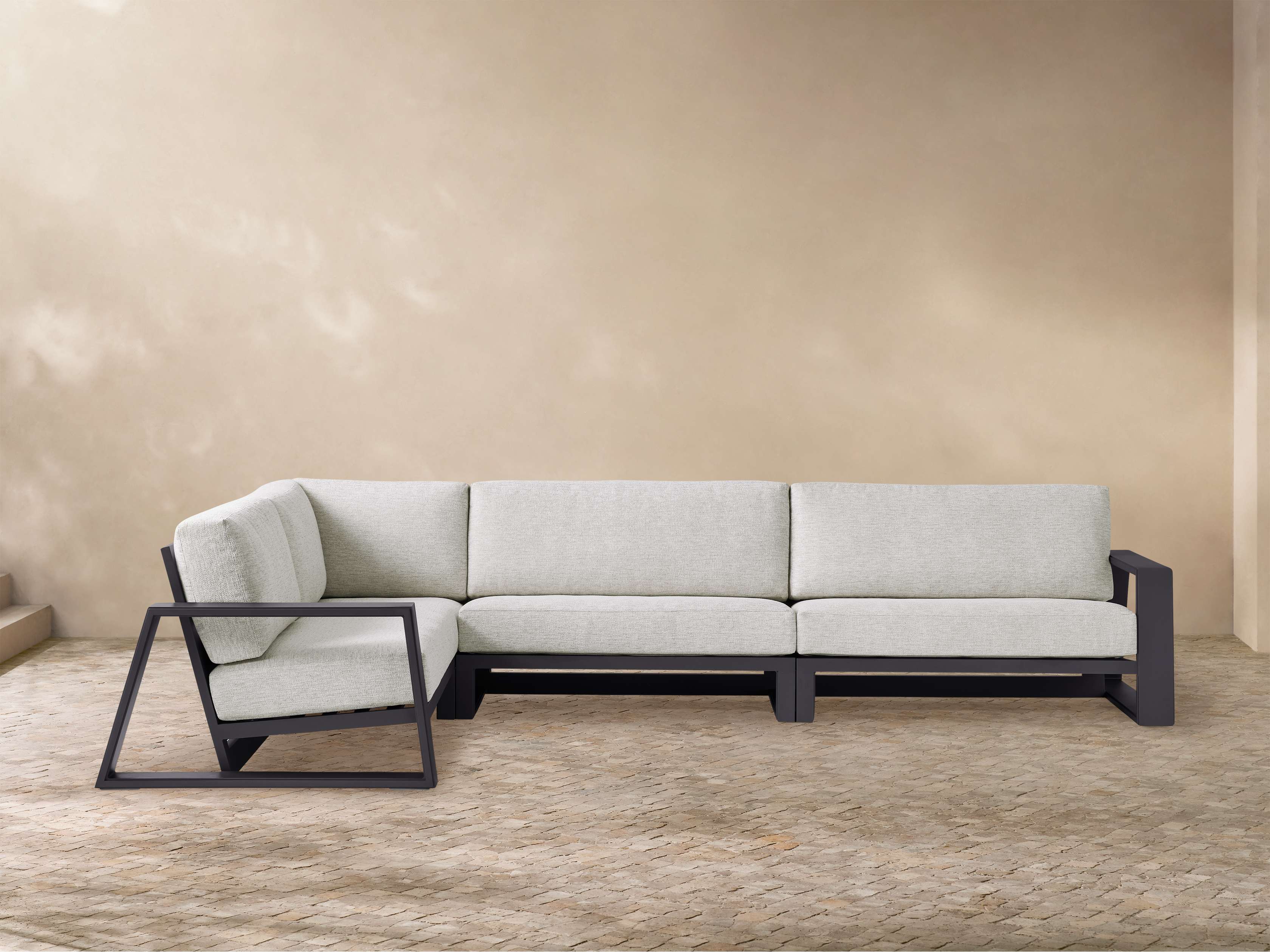 Canyon Outdoor Aluminum Three-Piece Sectional
