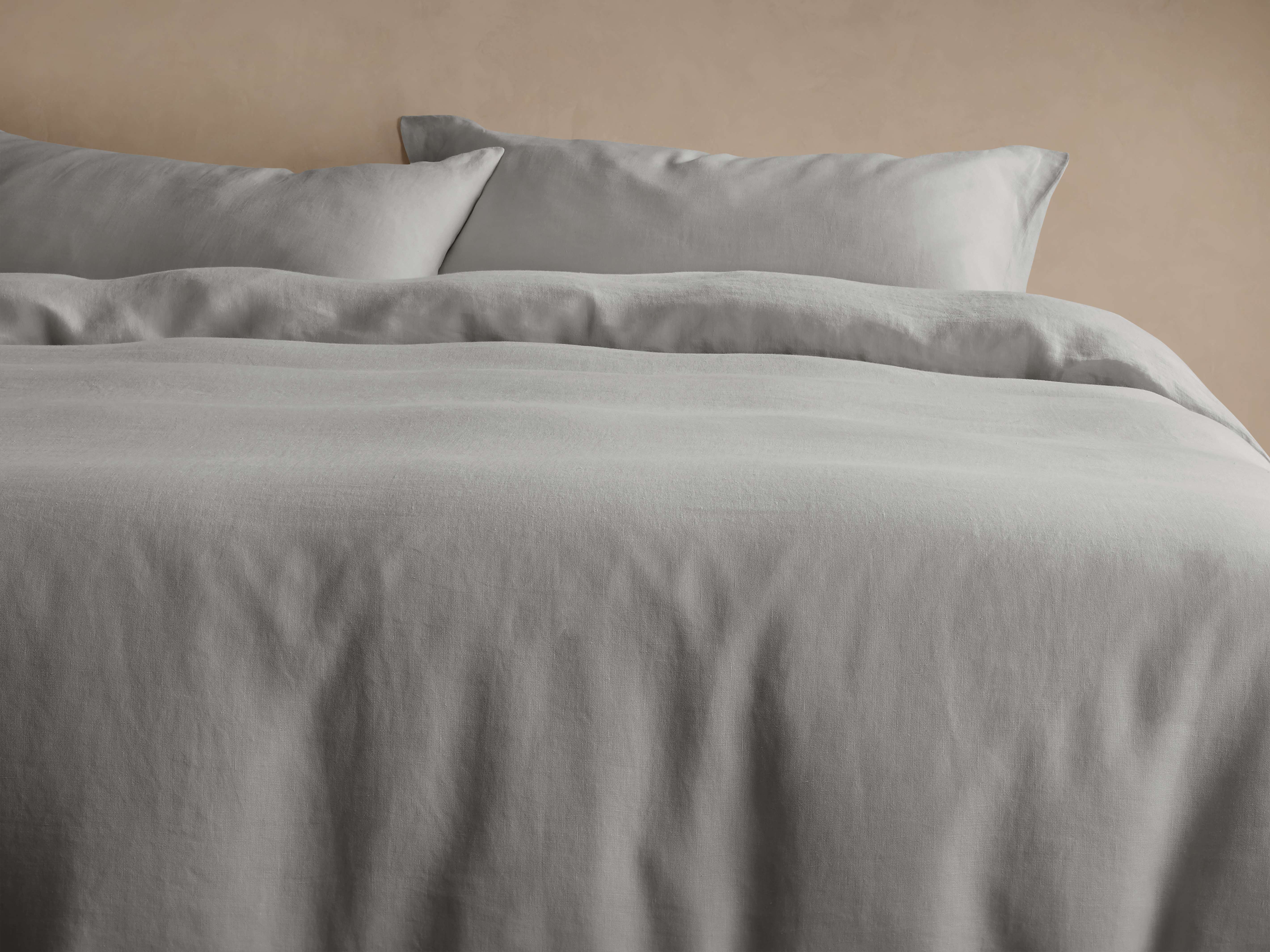 Italian Garment-Dyed Linen Duvet Set in Fog