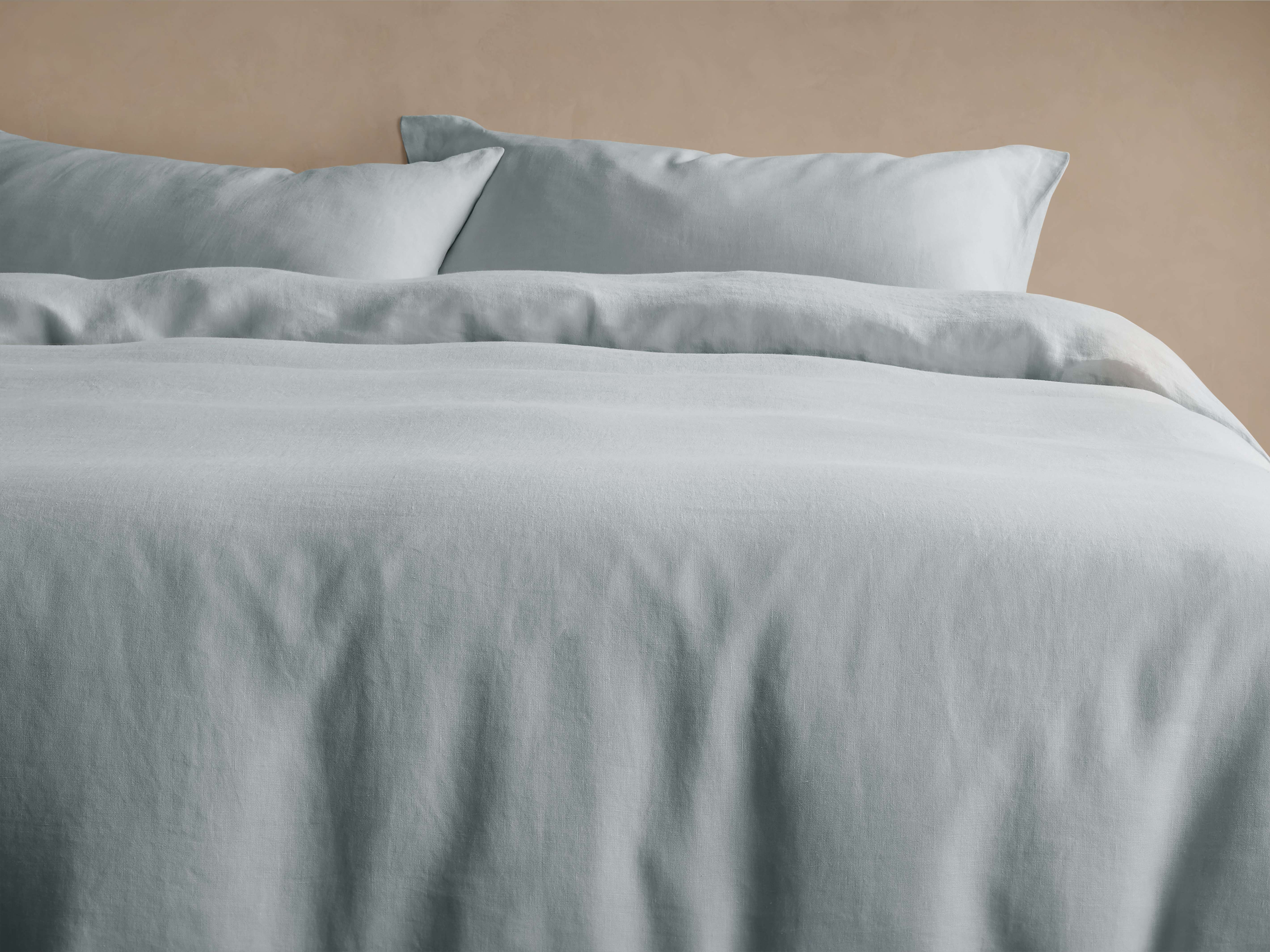 Italian Garment-Dyed Linen Duvet Set in Sky