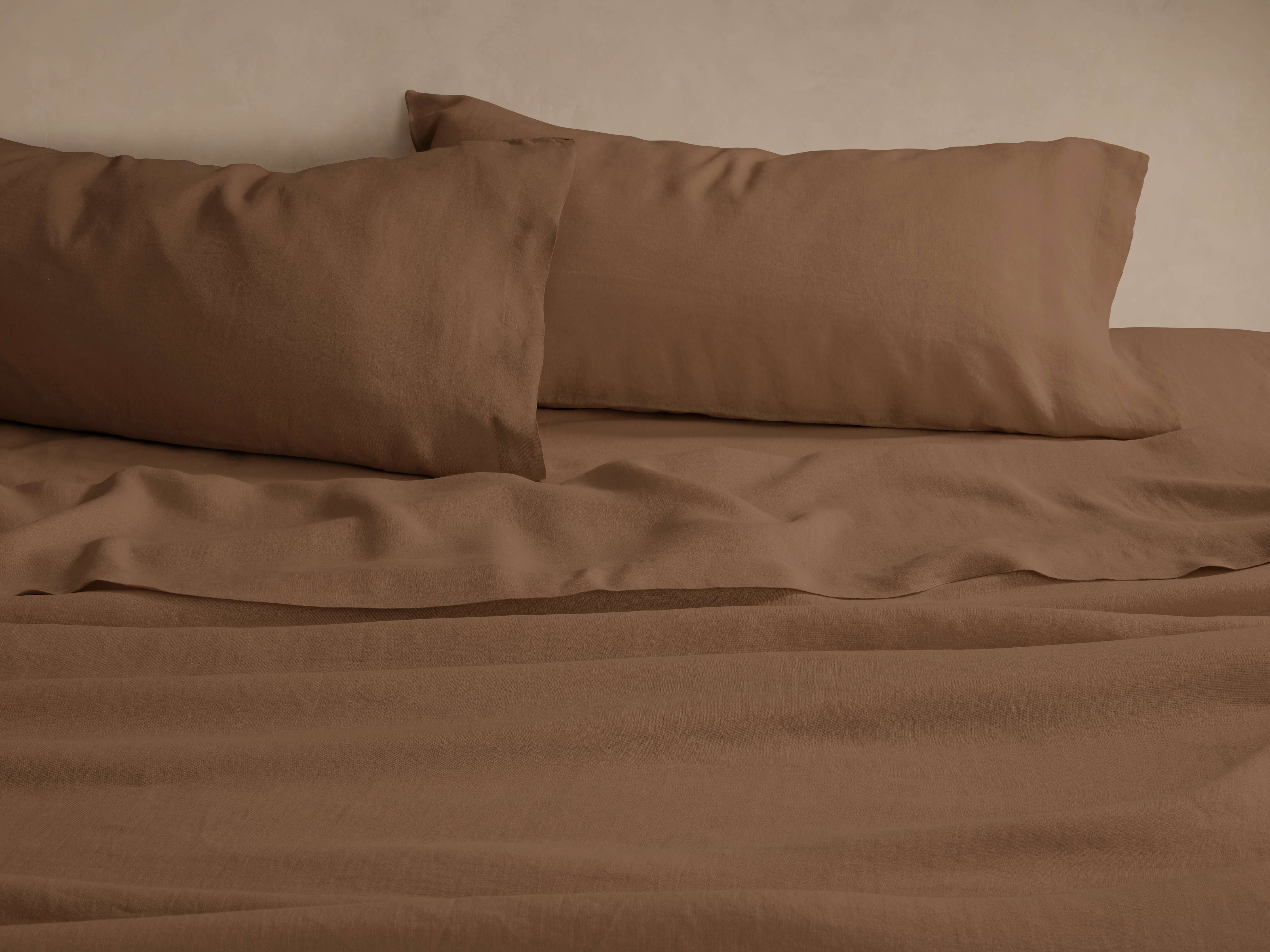 Italian Garment-Dyed Linen Sheet Set in Clay