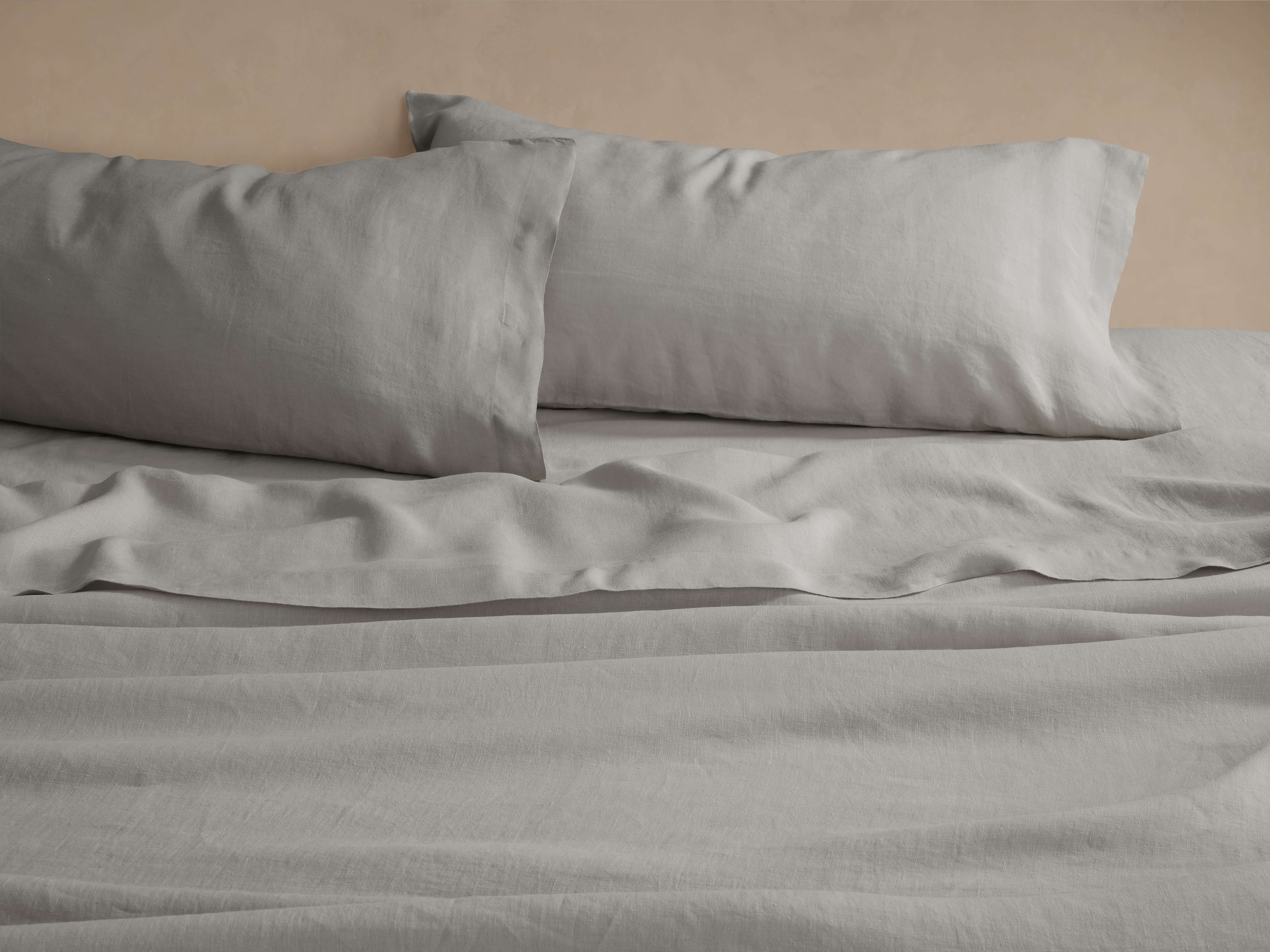 Italian Garment-Dyed Linen Sheet Set in Mist