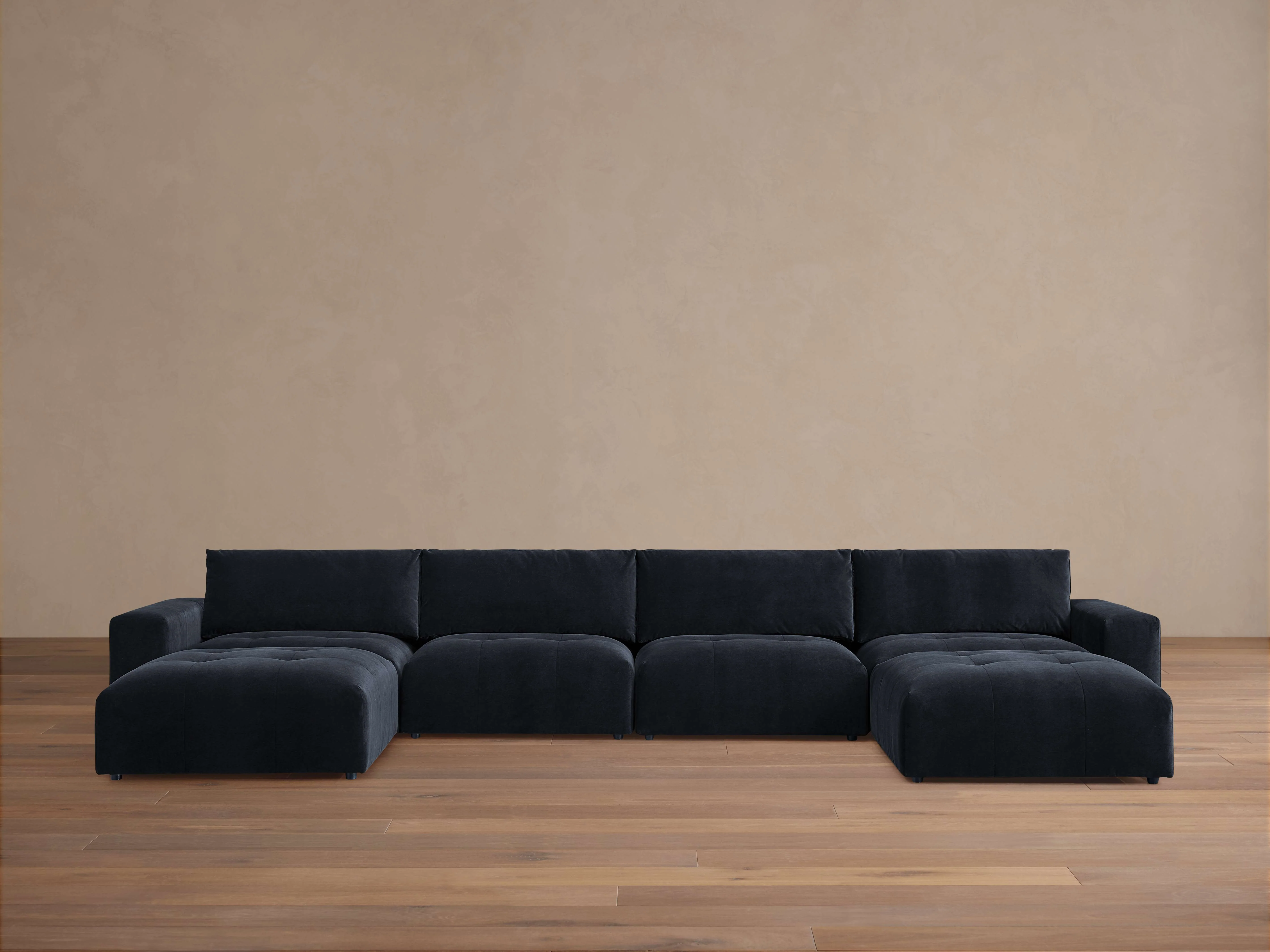 Keegan Six-Piece Sectional in Banks Midnight