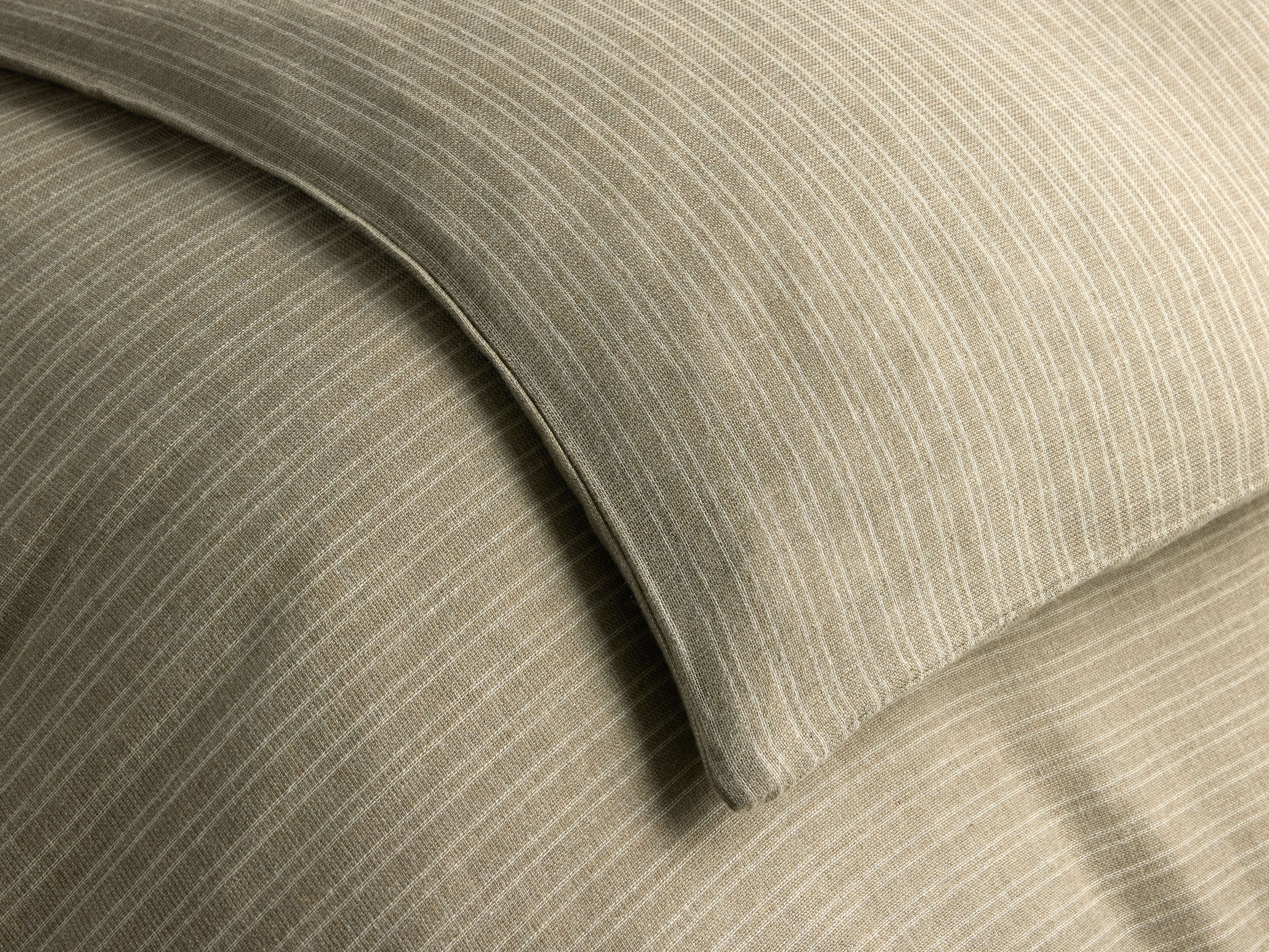 Laviss Stripe Duvet in Mink