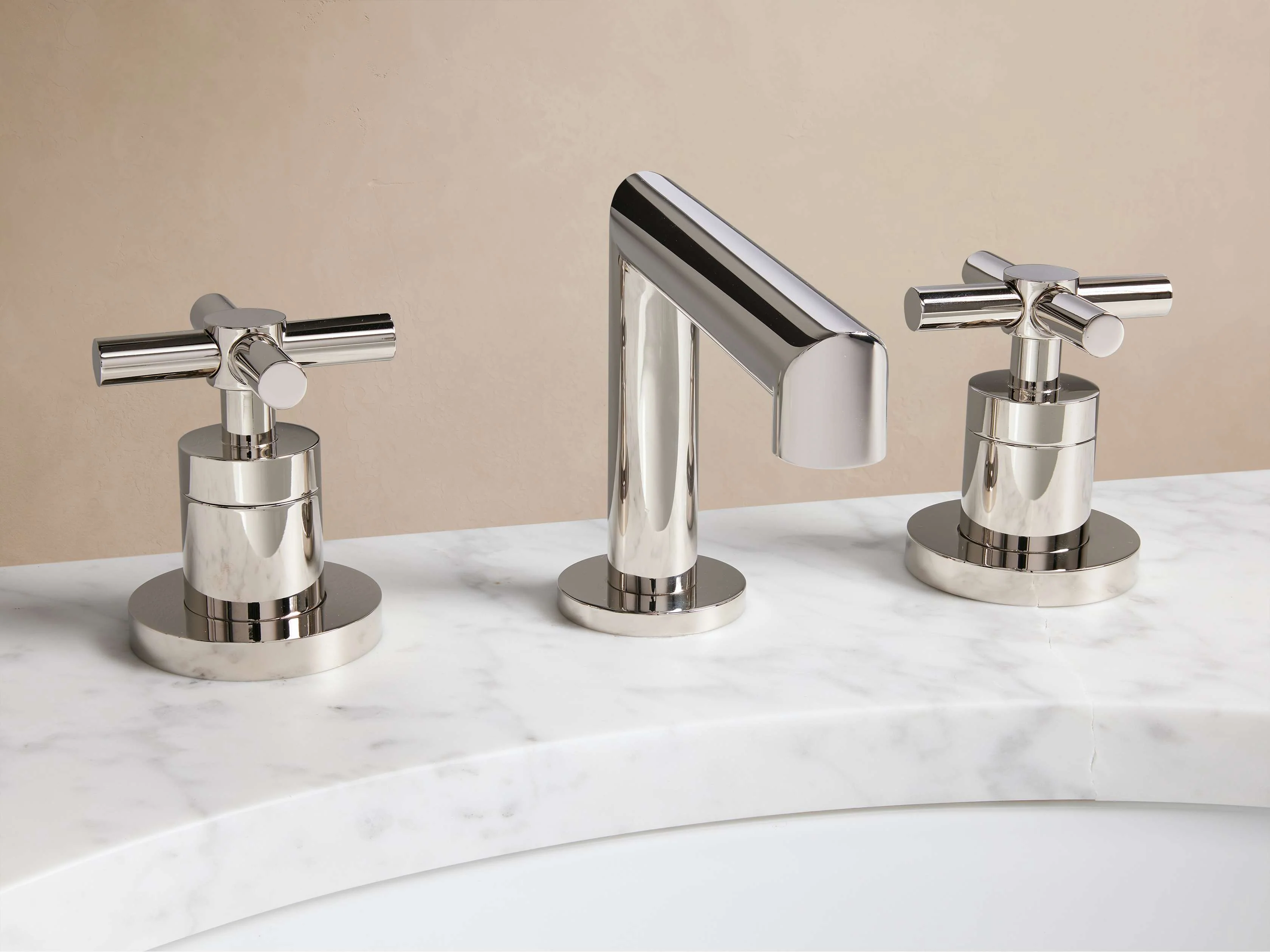 Lomas Faucet in Polished Nickel