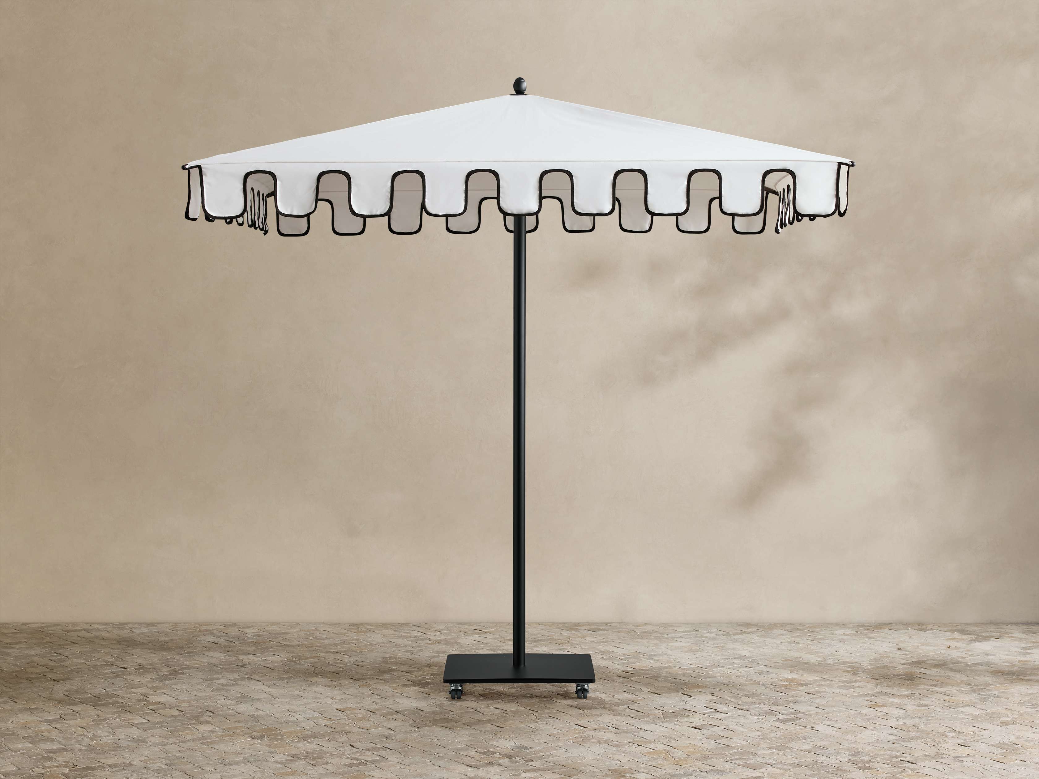 Nata Outdoor Square Scalloped Umbrella