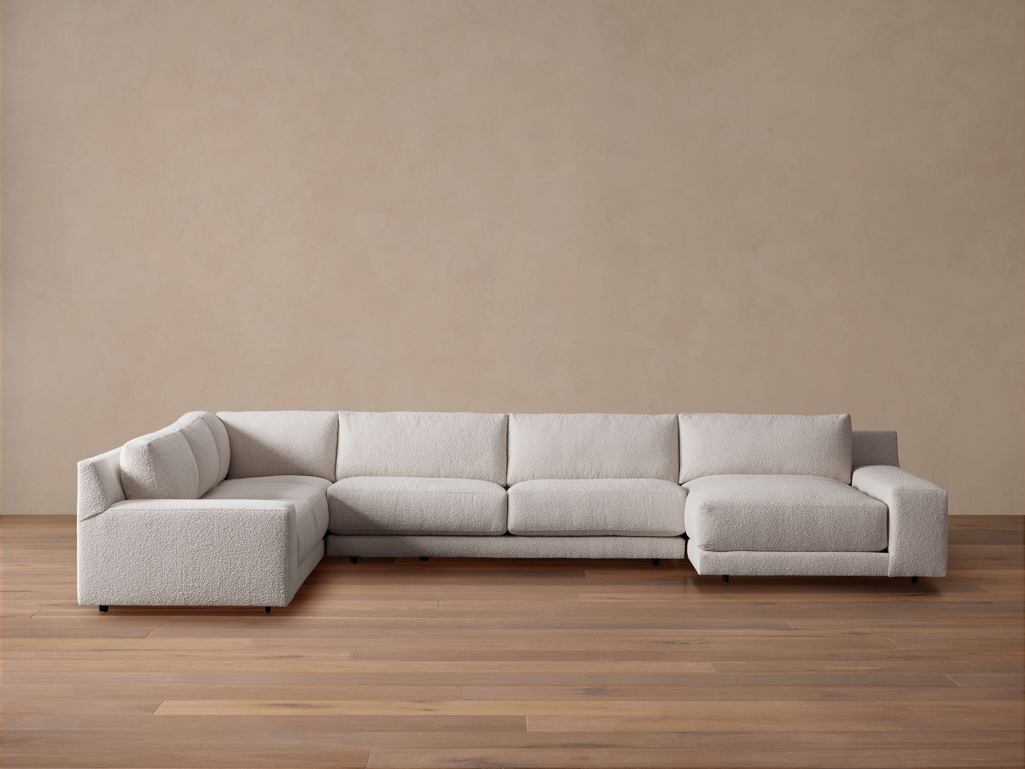Novoli Four-Piece Chaise Sectional