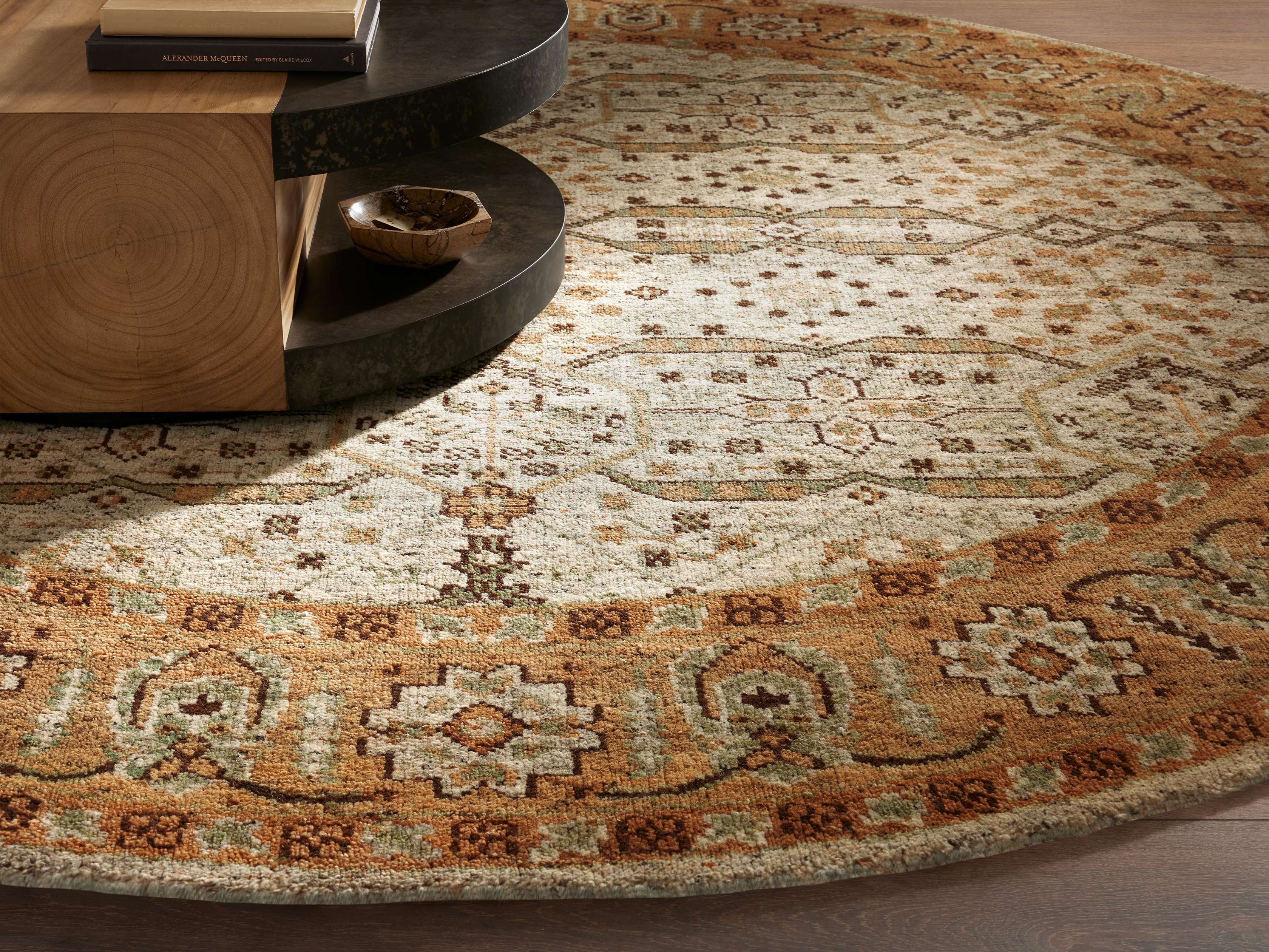 Callisto Hand-Knotted Round Rug